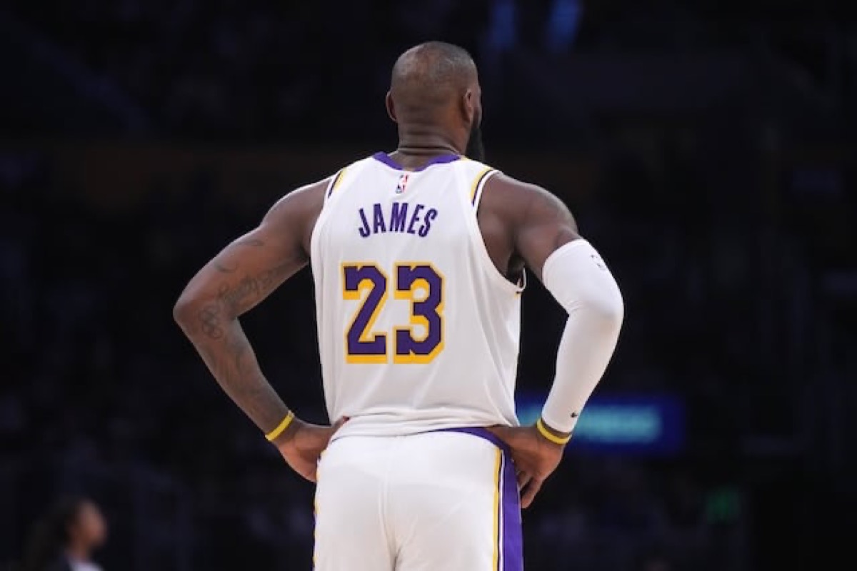 TBD哲学:41岁詹姆斯重新定义NBA伟大的方式